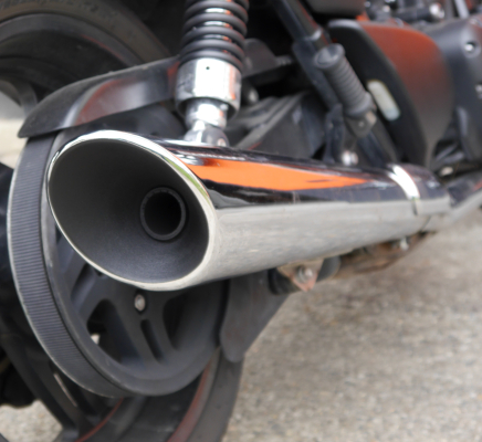 Verstellbarer Auspuff Triumph Thunderbird 1600 Storm 1700 Nightstorm TORS